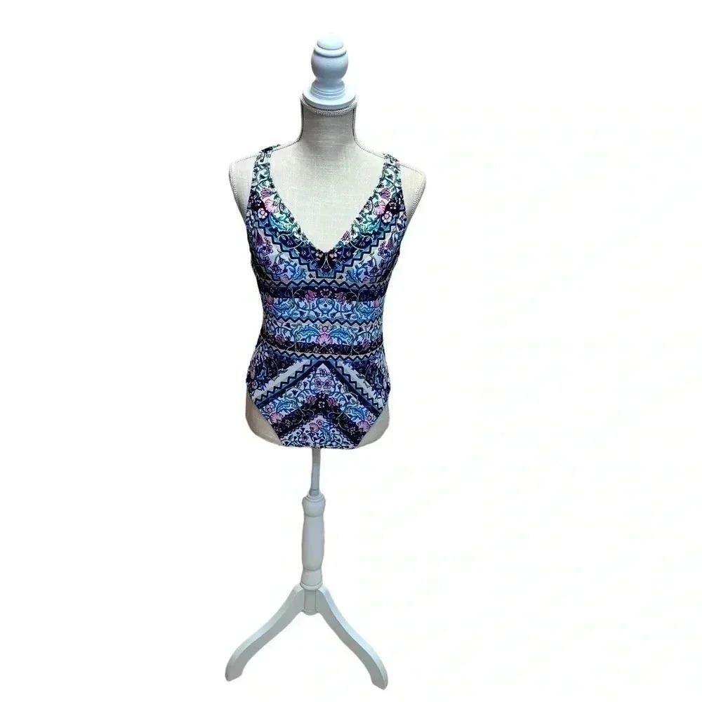 WOMEN’S KONA SOL 1 PIECE SWIMSUIT•SIZE MEDIUM•MULTI COLORED FLORAL DESIG…